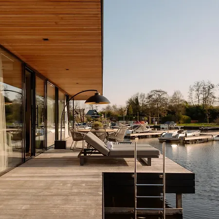 Villa Haven Village *