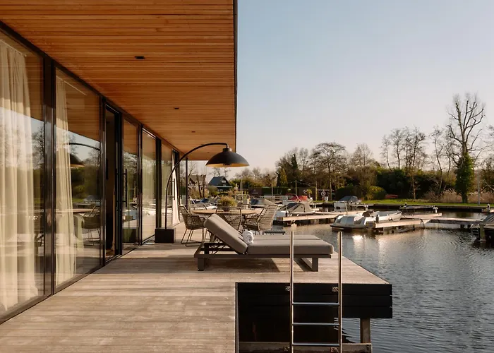 Villa Haven Village *